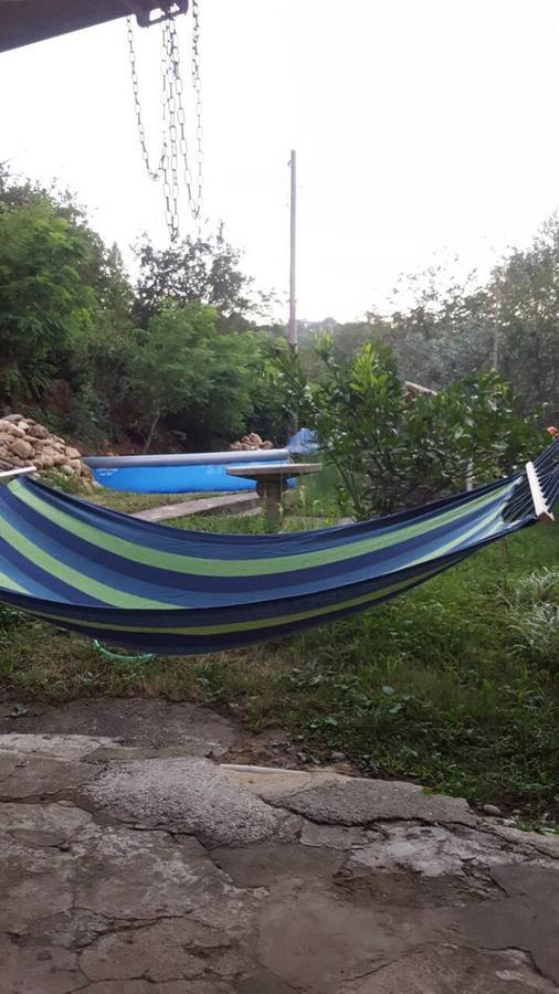 Mero House Koetaisi Buitenkant foto
